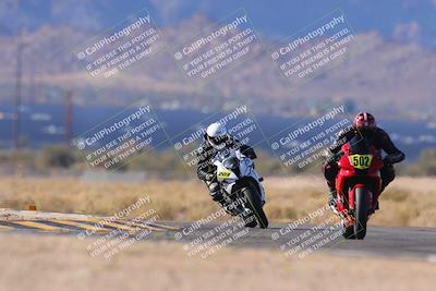 media/Dec-17-2023-CVMA (Sun) [[bf0c04832d]]/Race 2 Amateur Supersport Open/